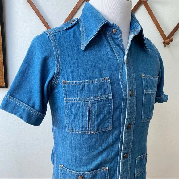 Vintage 1970s Red Snap Denim Utility Shirt - Picture 5 of 14